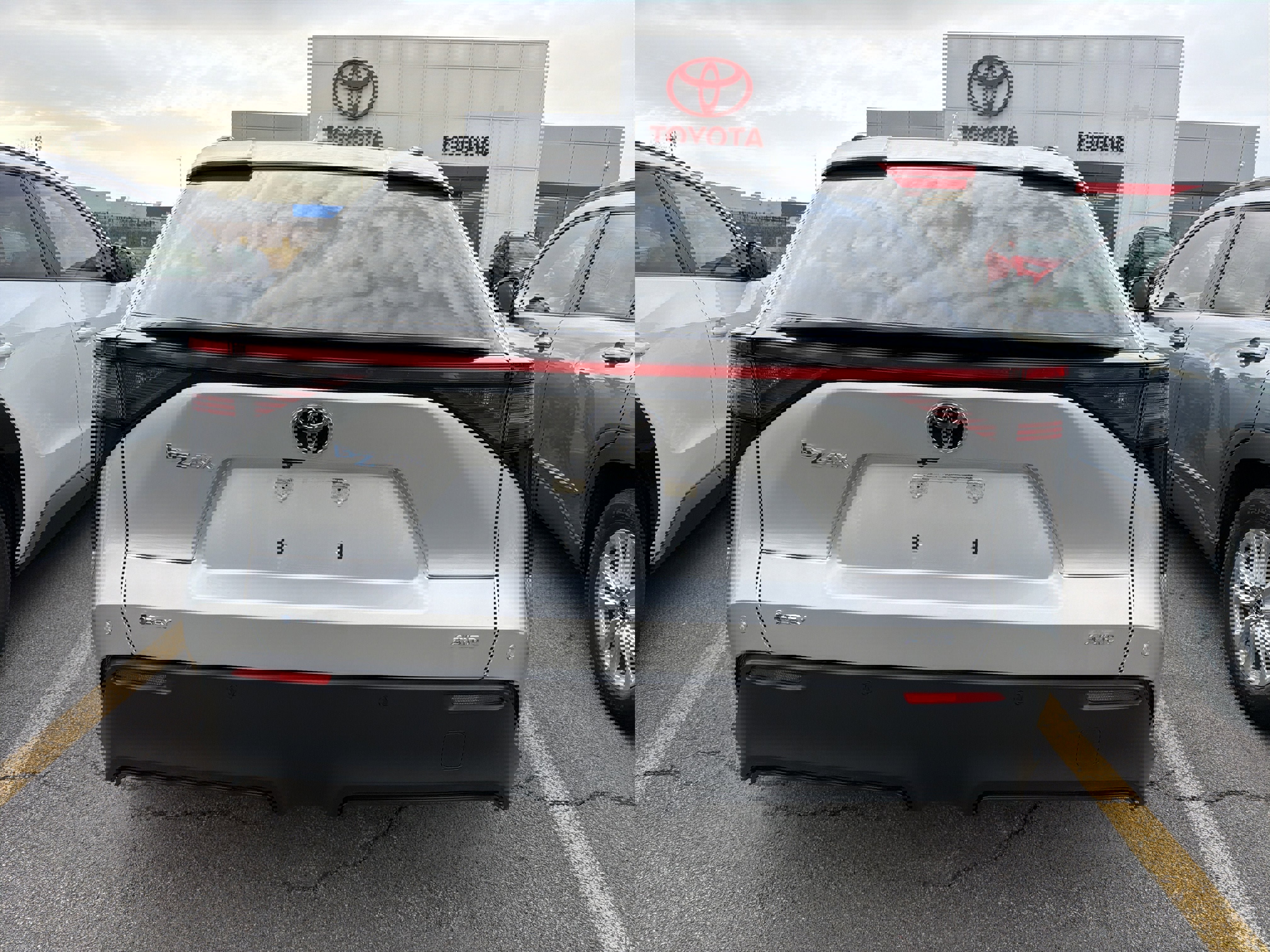 Used 2025 Toyota bZ4X AWD w/ Weather Package image 6