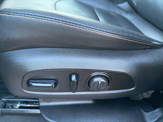 Used 2018 Chevrolet Equinox Premier image 18