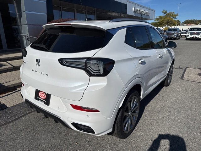 New 2026 Buick Encore GX Avenir w/ Avenir Technology Package image 9