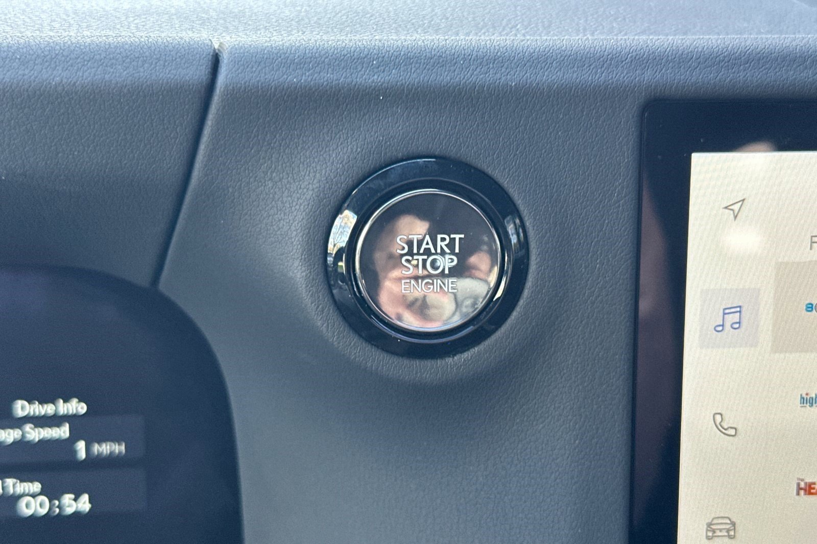 Certified 2024 Lexus GX 550 550 Overtrail+ image 29