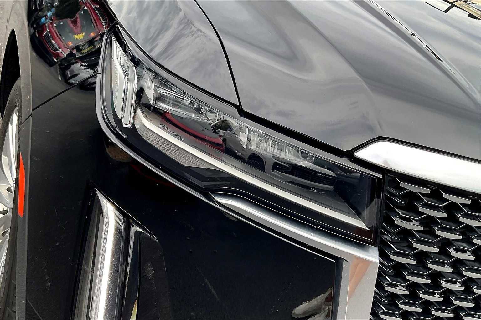 Used 2021 Cadillac Escalade Premium Luxury w/ Driver Assist Tech Package image 27