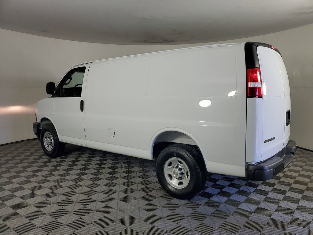 New 2026 Chevrolet Express 2500 w/ Driver Convenience Package image 6
