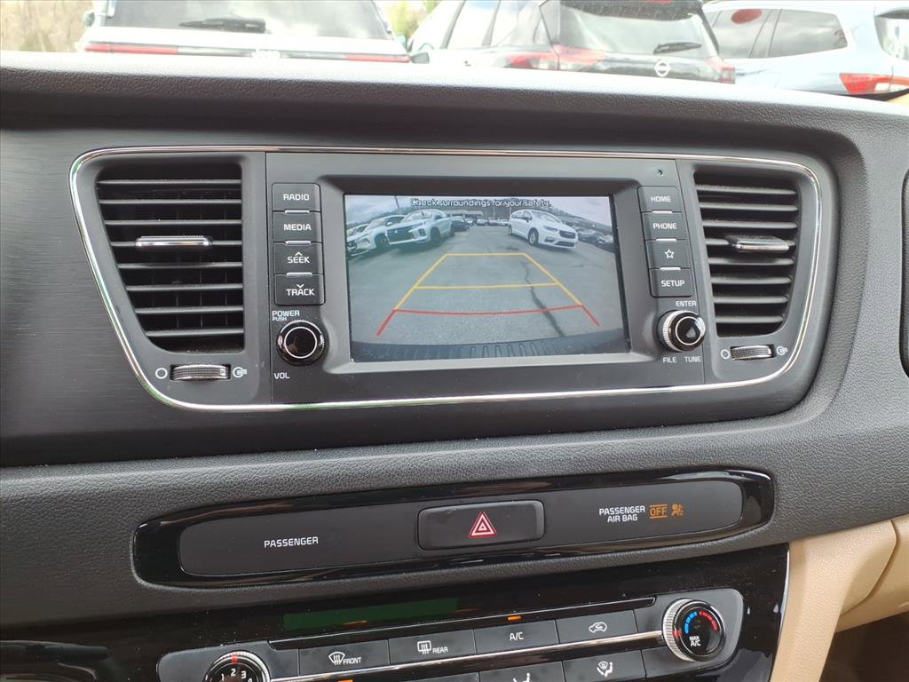 Used 2019 Kia Sedona LX image 13
