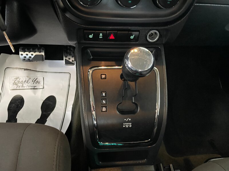 Used 2016 Jeep Patriot Latitude FWD image 15