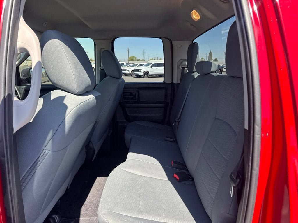 Used 2018 RAM 1500 Express RWD image 29