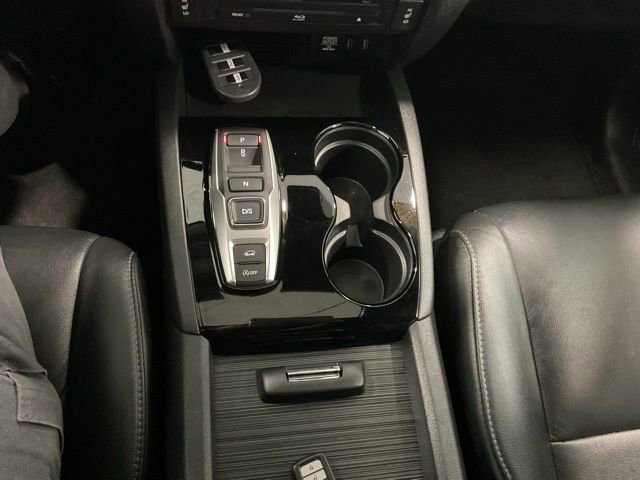 Used 2017 Honda Pilot Touring image 15