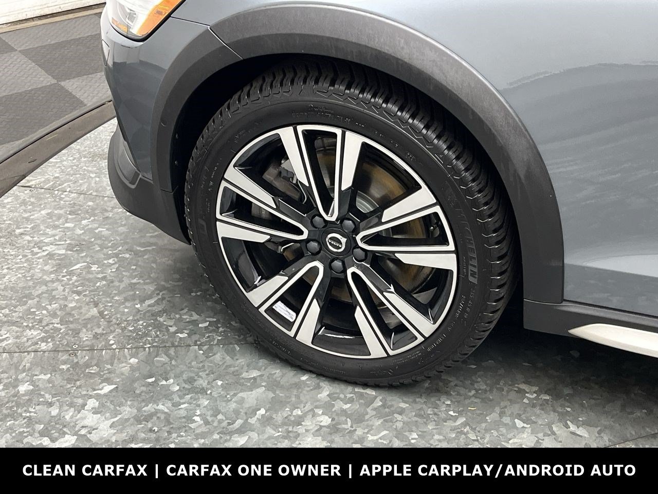 Used 2020 Volvo V60 T5 Cross Country AWD/4WD image 33