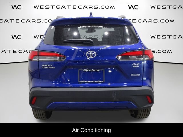 Used 2022 Toyota Corolla Cross XLE AWD/4WD image 7