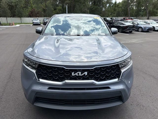 Used 2023 Kia Sorento LX FWD image 6