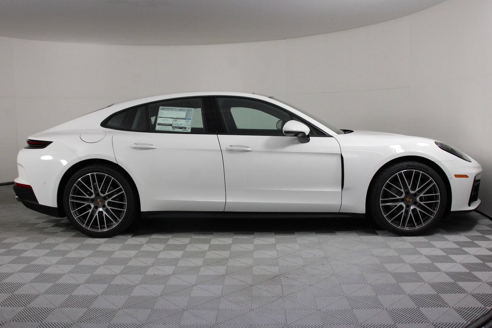 New 2026 Porsche Panamera RWD image 8