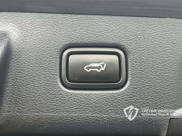 Used 2024 Hyundai Palisade Limited AWD/4WD image 28