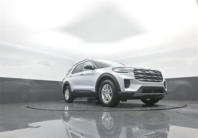 New 2026 Ford Explorer Active image 28