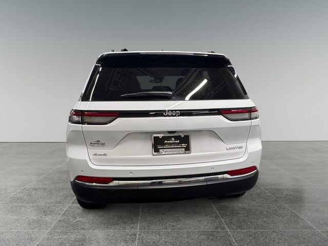 Used 2023 Jeep Grand Cherokee Limited w/ Trailer Tow Prep Group (B) AWD/4WD image 26