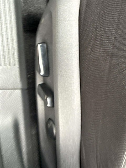 Certified 2024 Nissan Rogue SV image 26