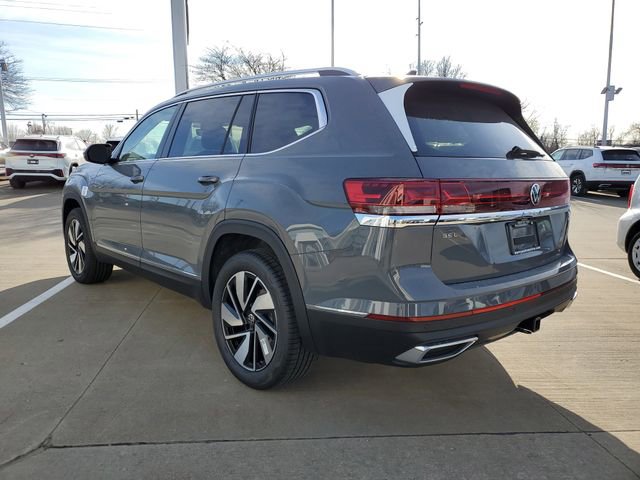New 2026 Volkswagen Atlas SEL image 3