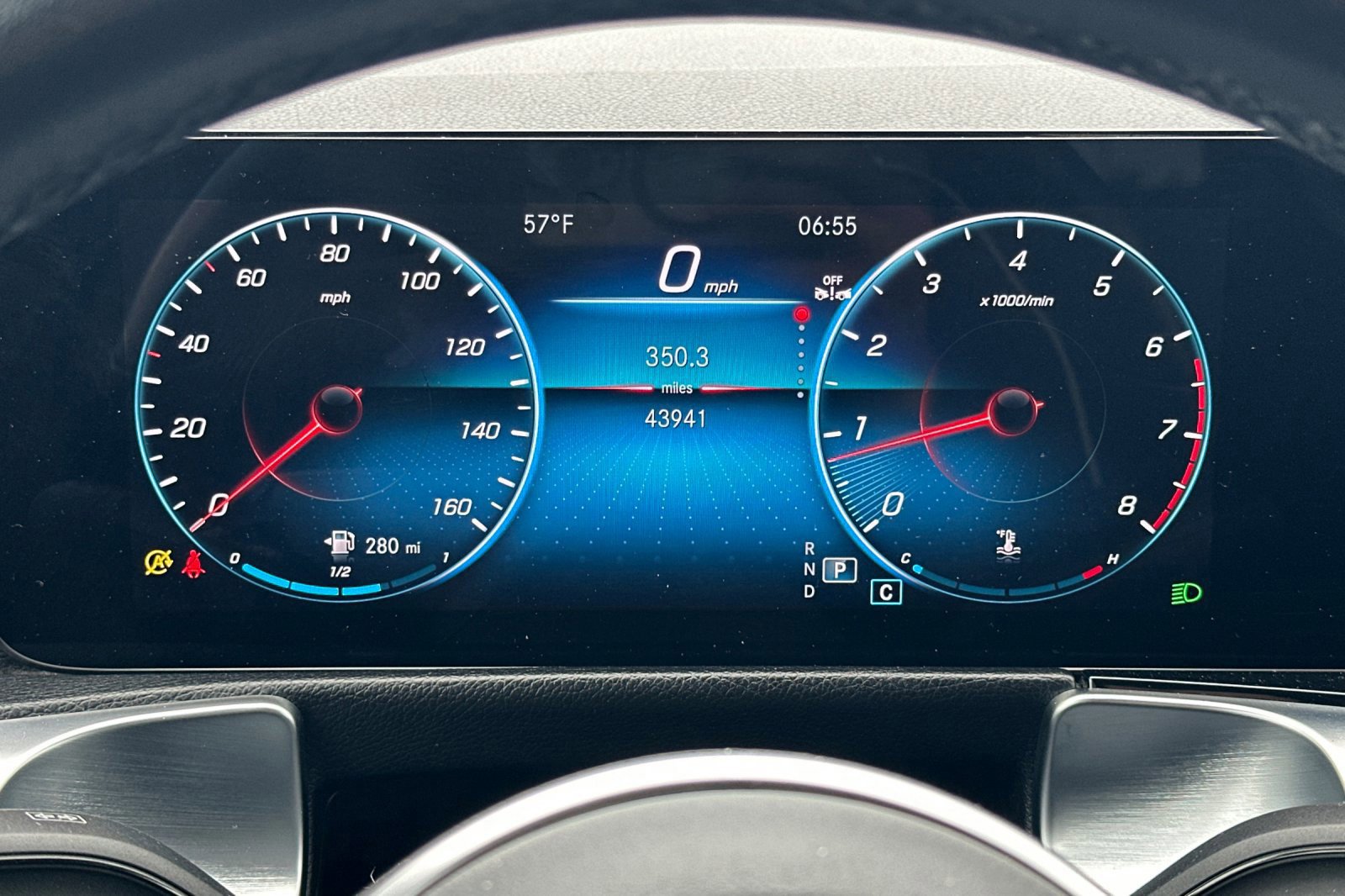 Used 2023 Mercedes-Benz GLB 250 4MATIC image 24