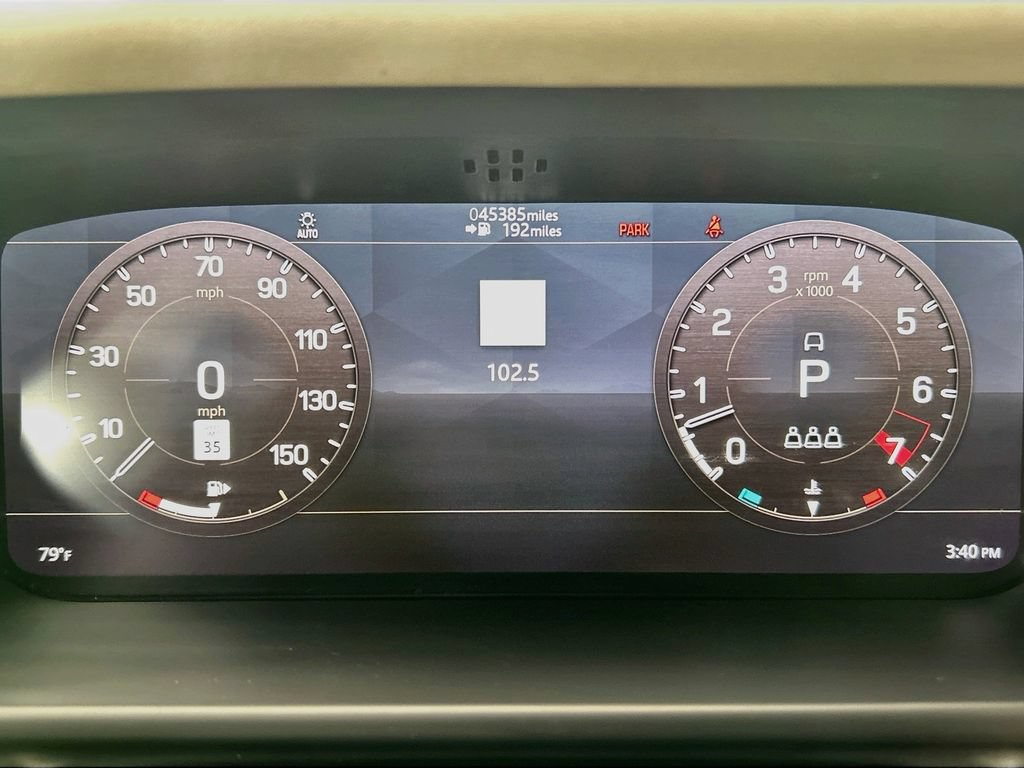 Used 2020 Land Rover Defender 110 First Edition AWD/4WD image 33
