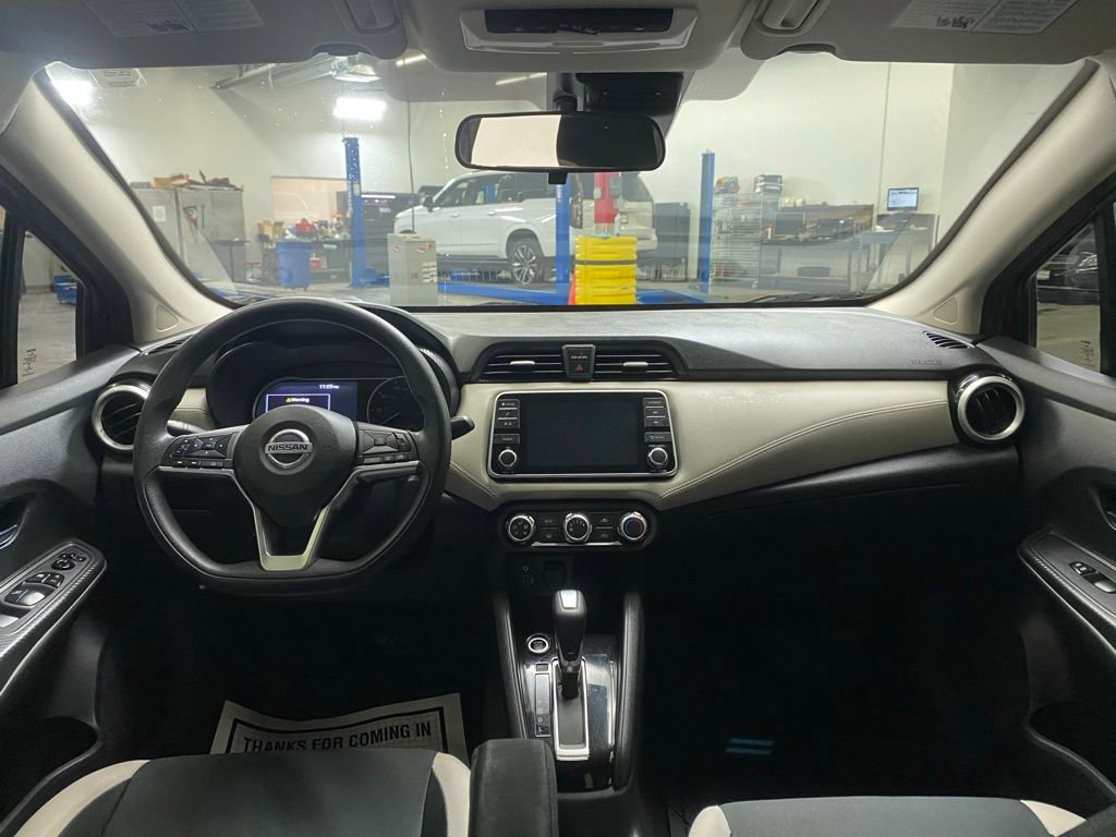 Used 2020 Nissan Versa SV w/ Trunk Package FWD image 20
