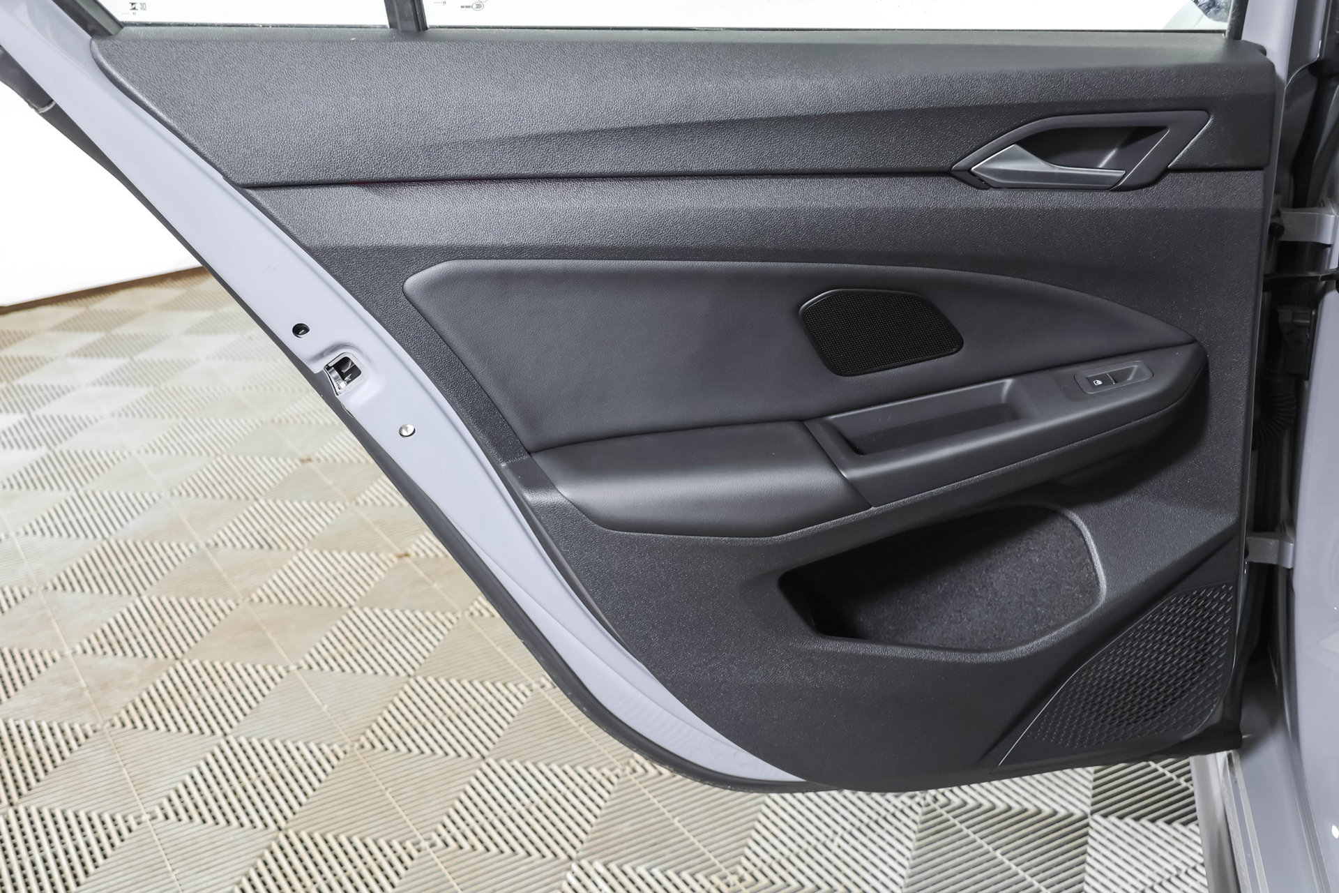 Used 2024 Volkswagen GTI Autobahn FWD image 40