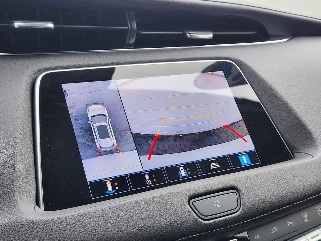 Certified 2023 Cadillac XT4 Premium Luxury w/ Enhanced Visibility Package AWD/4WD image 19