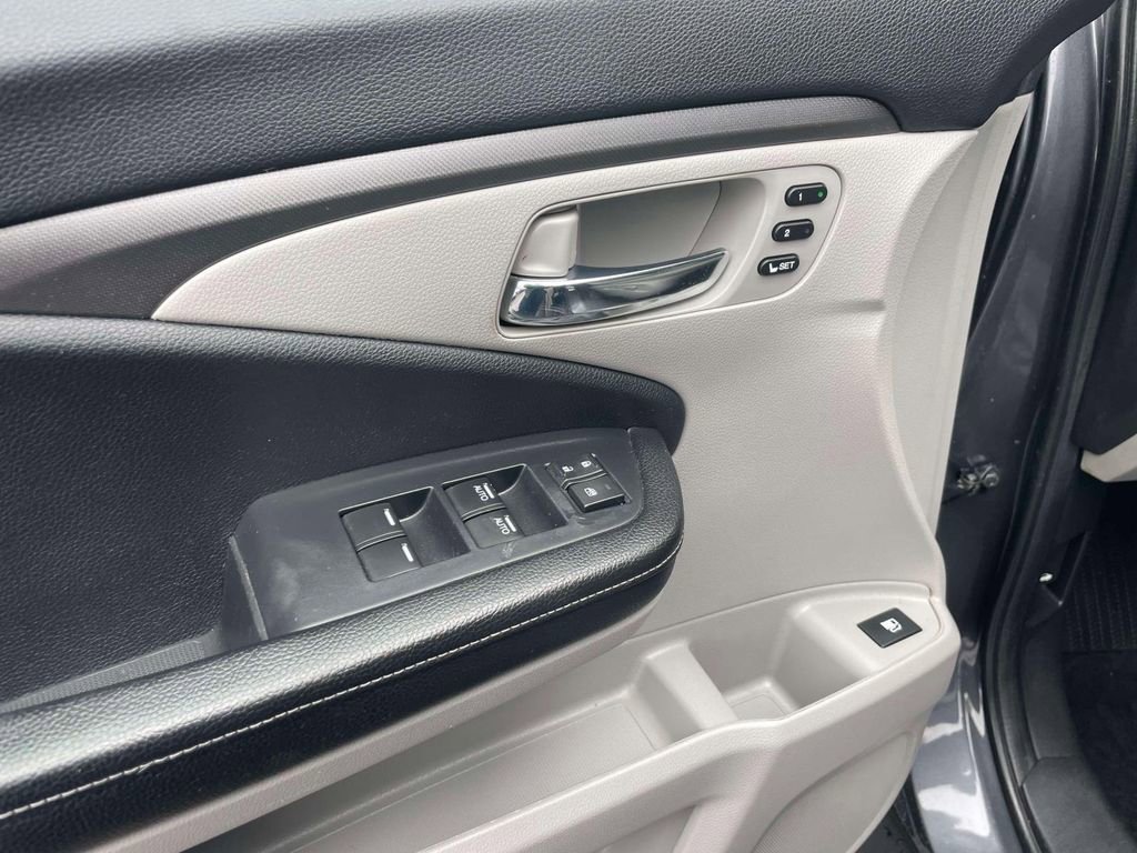 Certified 2021 Honda Ridgeline RTL-E image 16