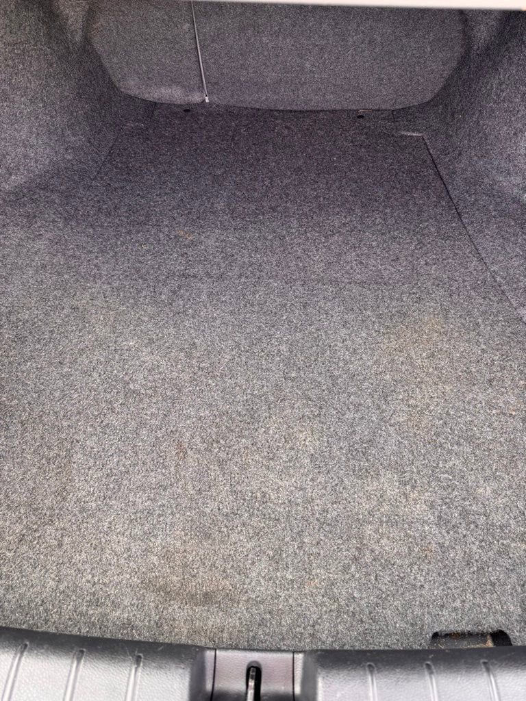 Used 2017 Honda Accord EX-L image 13