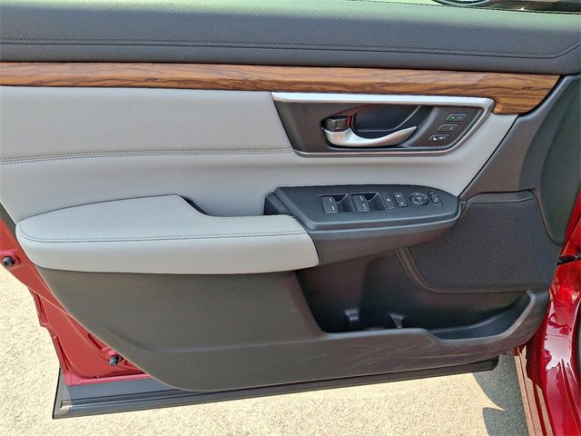 Used 2022 Honda CR-V Touring image 9