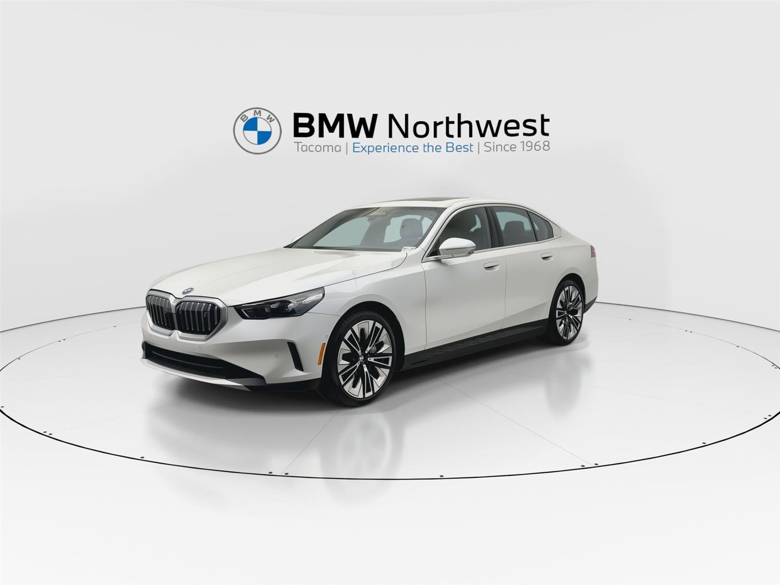 Used 2026 BMW i5 eDrive40 RWD image 9