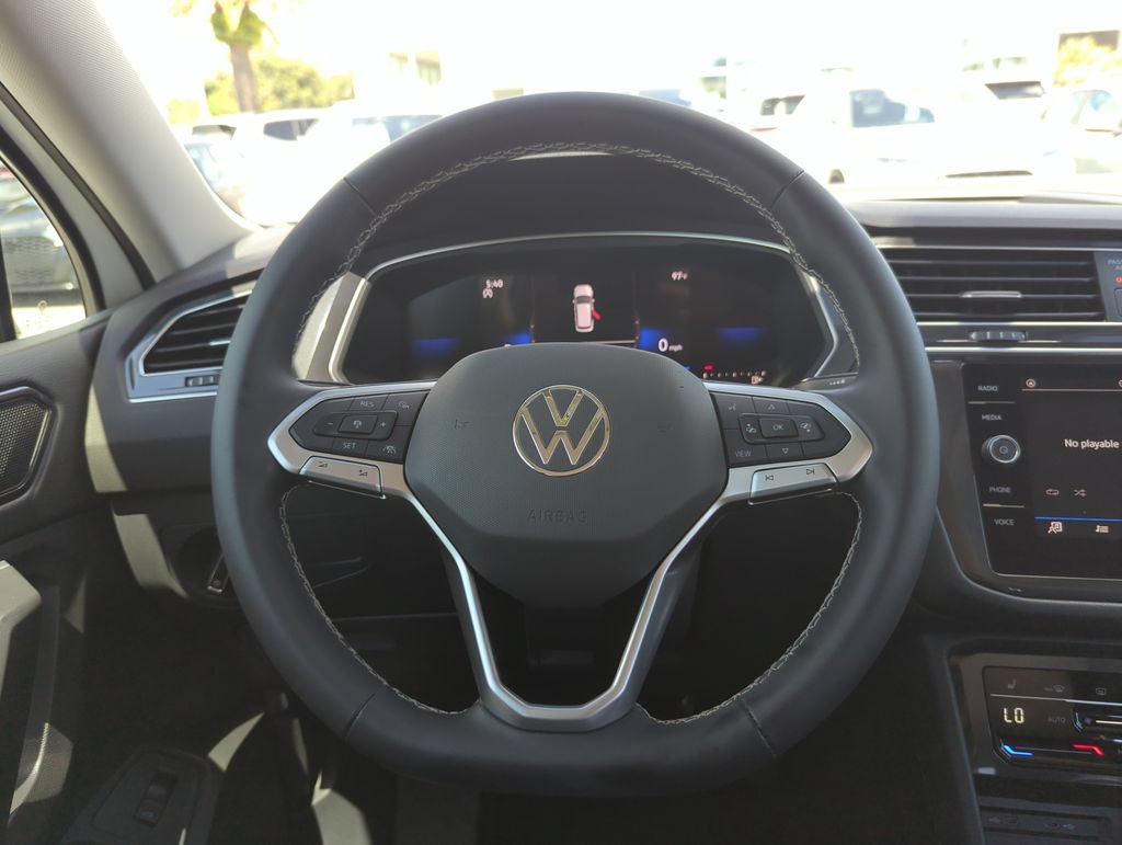 Used 2024 Volkswagen Tiguan SE FWD image 26