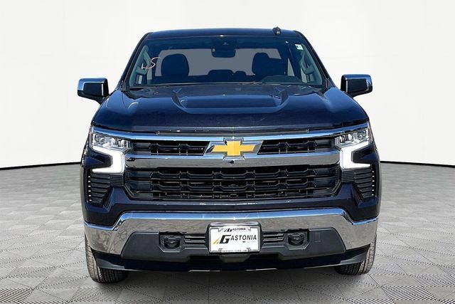 Used 2023 Chevrolet Silverado 1500 LT image 2