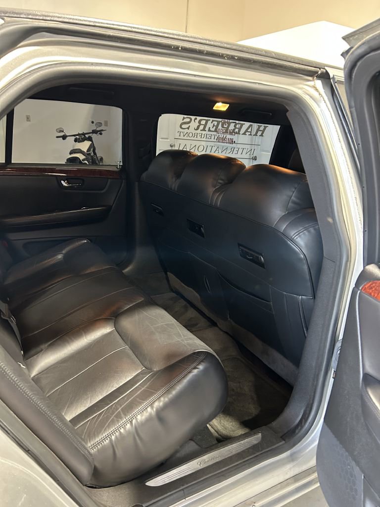 Used 2007 Cadillac DTS image 10