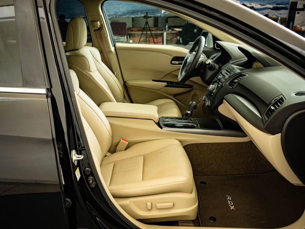 Used 2014 Acura RDX AWD w/ Technology Package image 24