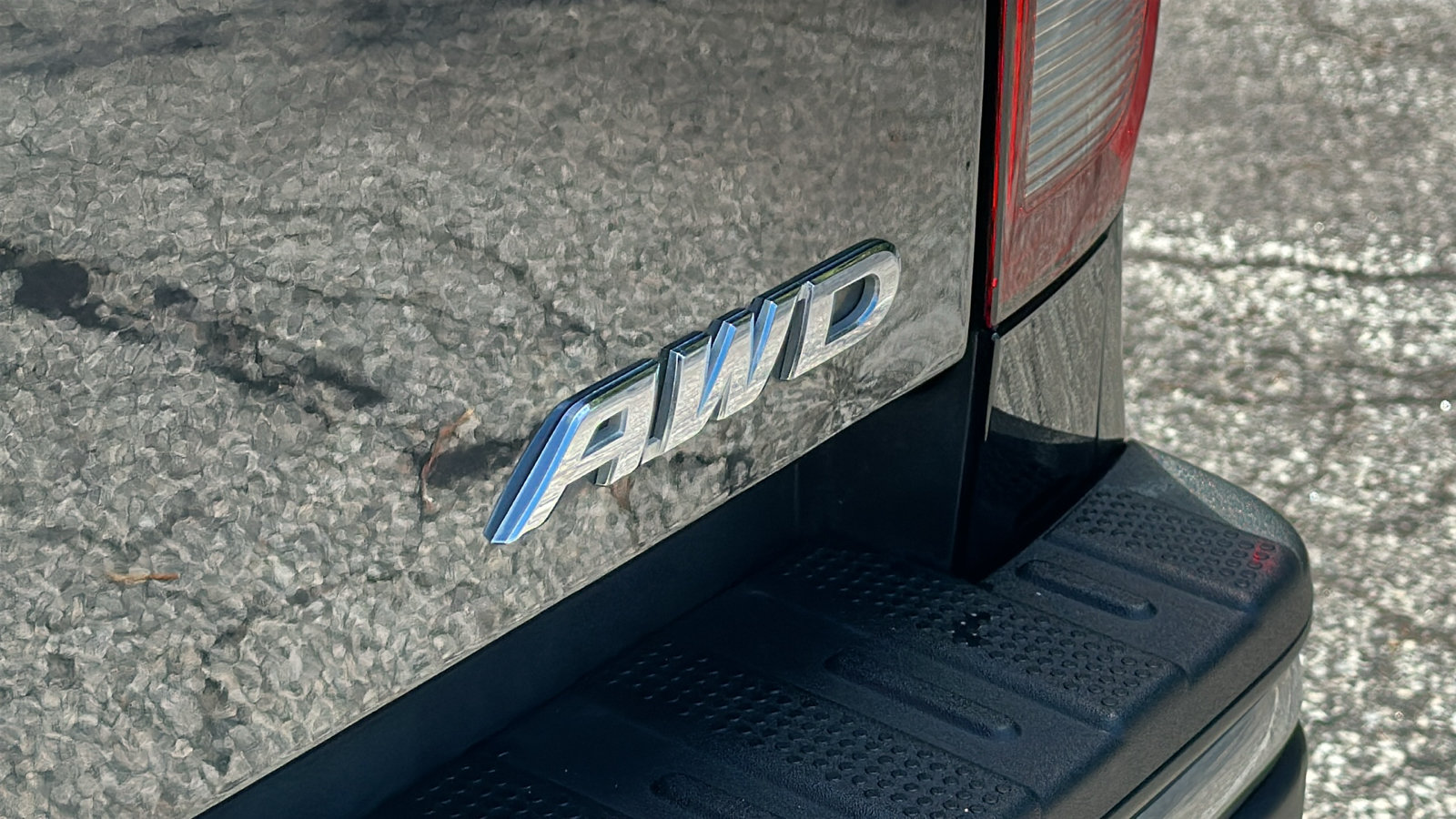 Used 2019 Honda Ridgeline Sport image 10