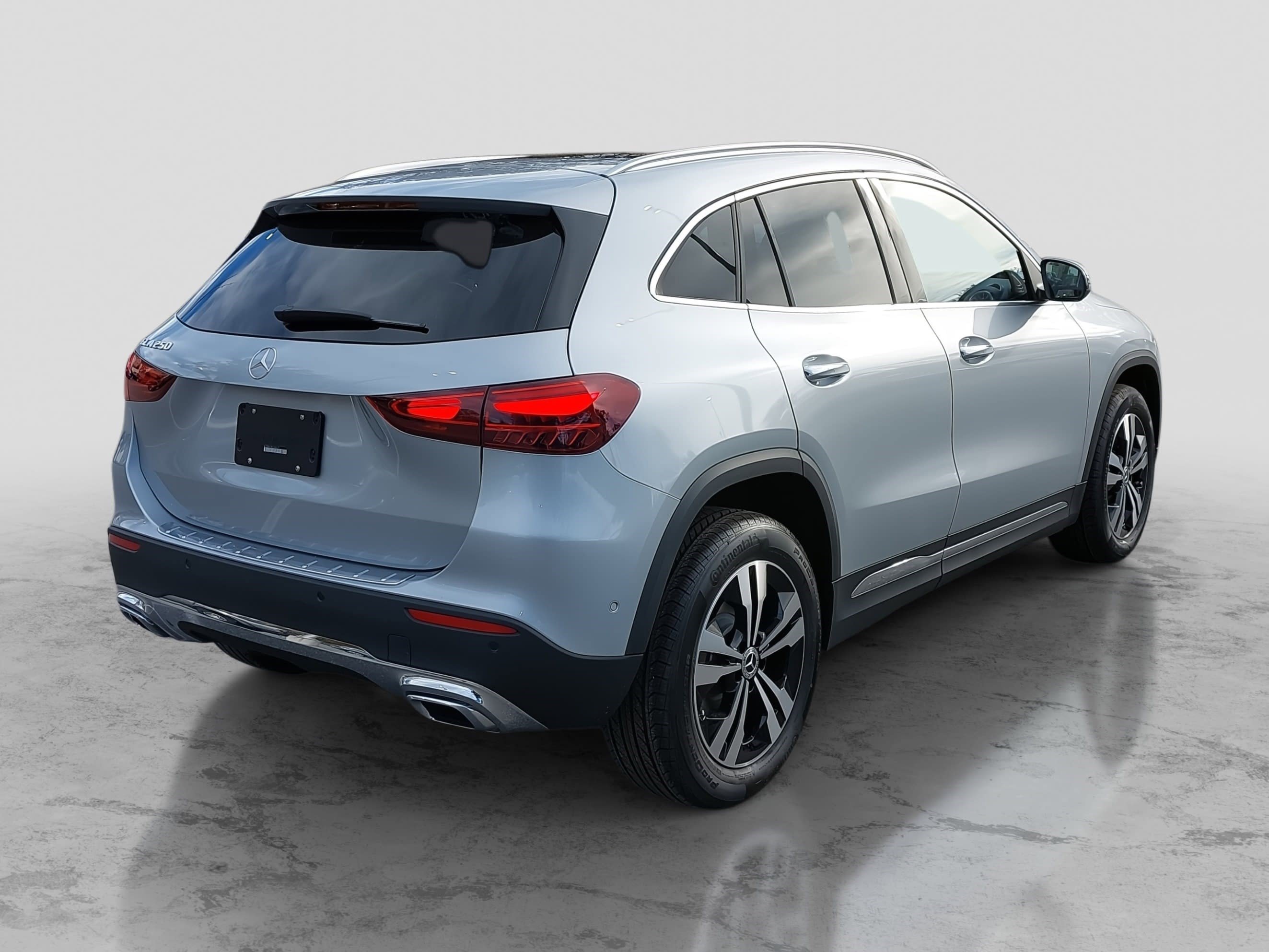 Certified 2025 Mercedes-Benz GLA 250 image 6