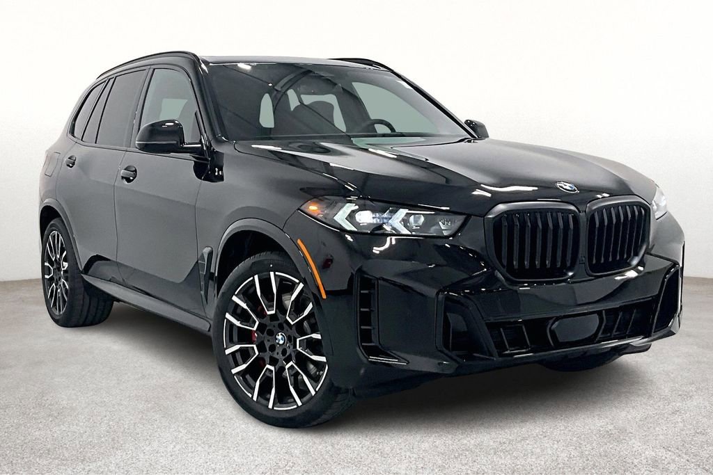 New 2026 BMW X5 xDrive40i w/ M Sport Package image 1