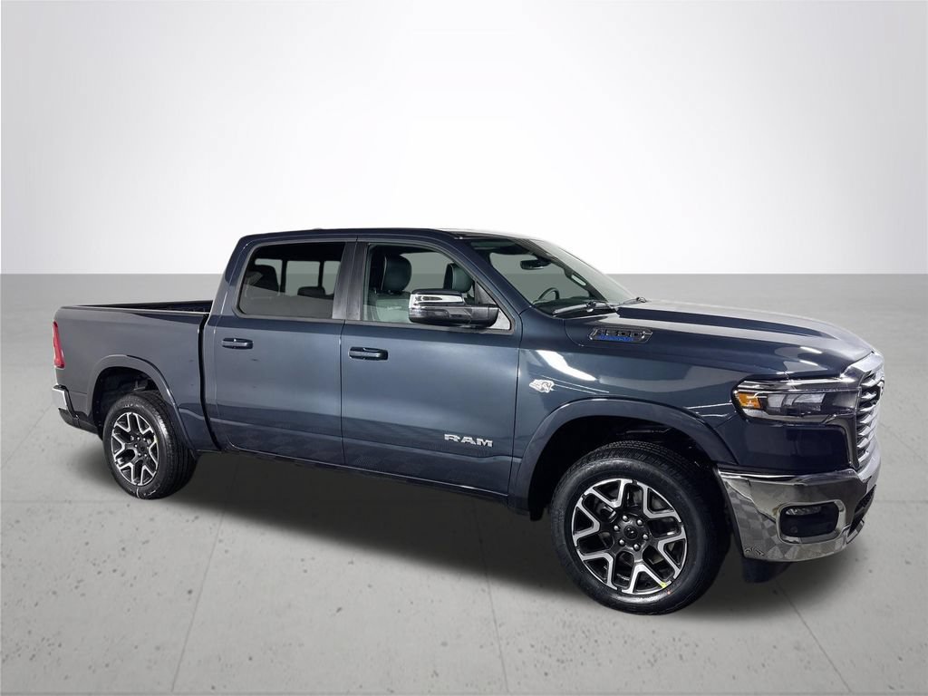 New 2026 RAM 1500 Laramie AWD/4WD image 4