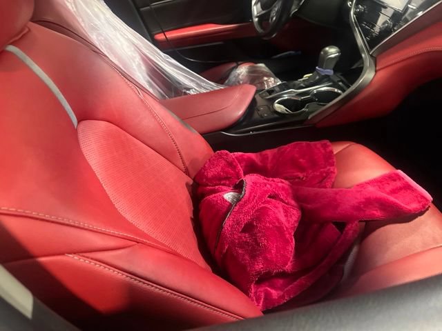 Used 2018 Toyota Camry XSE FWD image 11