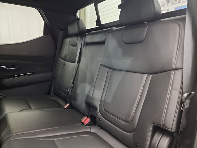 Used 2023 Hyundai Santa Cruz Limited image 35