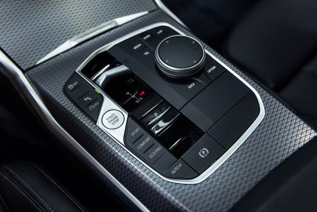 Certified 2025 BMW 330i xDrive Sedan w/ M Sport Package image 19