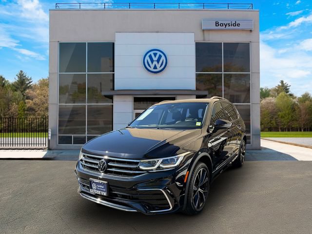 Certified 2023 Volkswagen Tiguan SEL R-Line AWD/4WD image 4