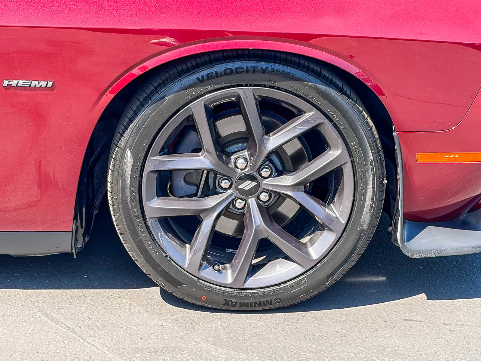 Used 2019 Dodge Challenger R/T w/ Driver Convenience Group RWD image 9