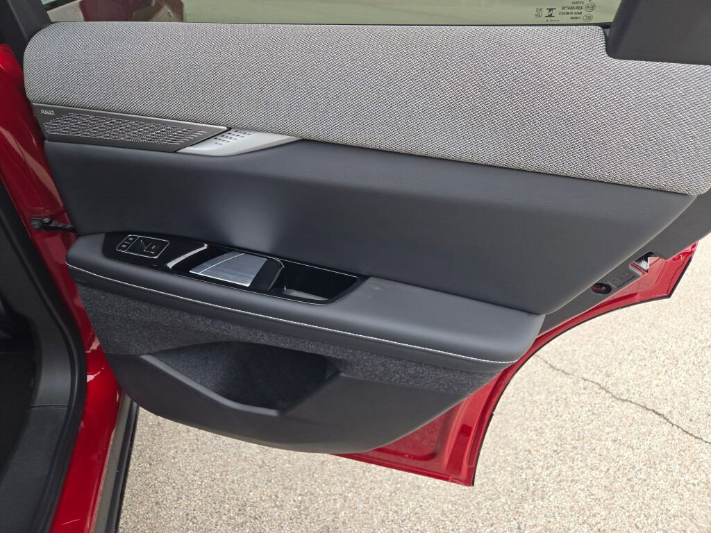 New 2026 Cadillac Optiq Sport 1 AWD/4WD image 9