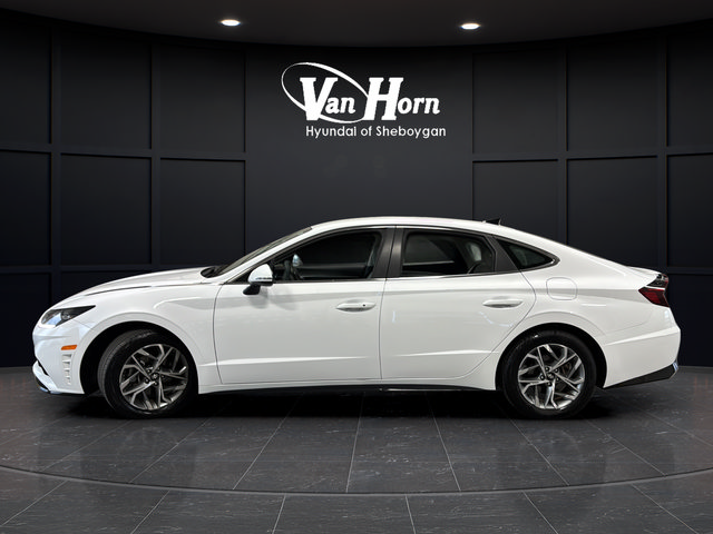 Used 2023 Hyundai Sonata SEL w/ Preferred Accessory Package FWD image 6