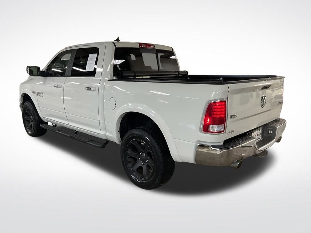Used 2018 RAM 1500 Laramie w/ Convenience Group AWD/4WD image 3