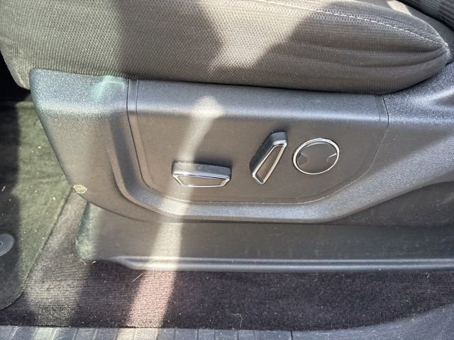 Used 2017 Ford F150 XLT w/ Equipment Group 302A Luxury image 32