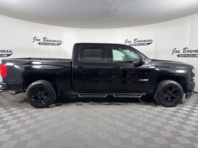 Used 2017 Chevrolet Silverado 1500 LTZ Z71 w/ Midnight Edition image 9