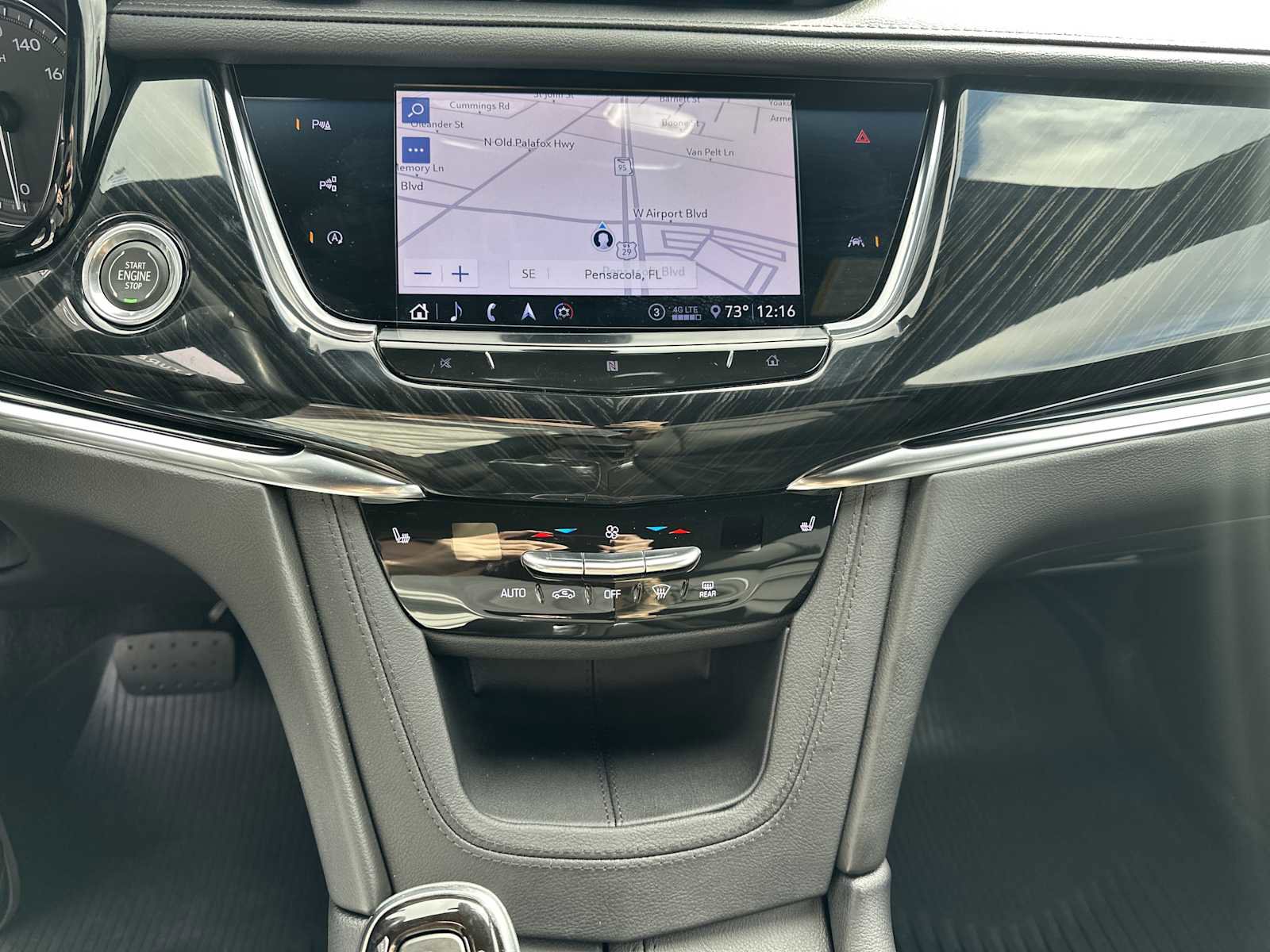 Used 2020 Cadillac XT6 Premium Luxury image 16