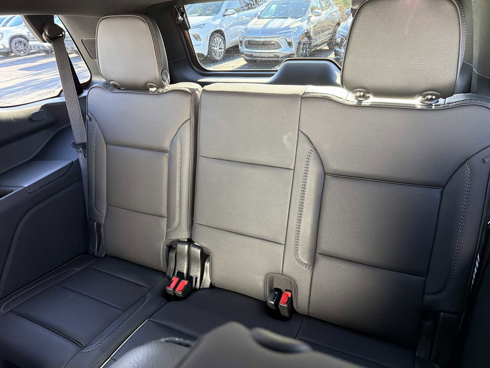 Used 2021 GMC Yukon Denali w/ Denali Premium Package image 26