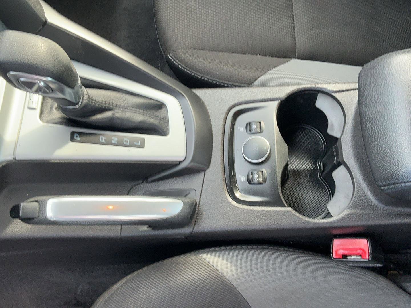 Used 2013 Ford Focus SE w/ SE Winter Pkg FWD image 22