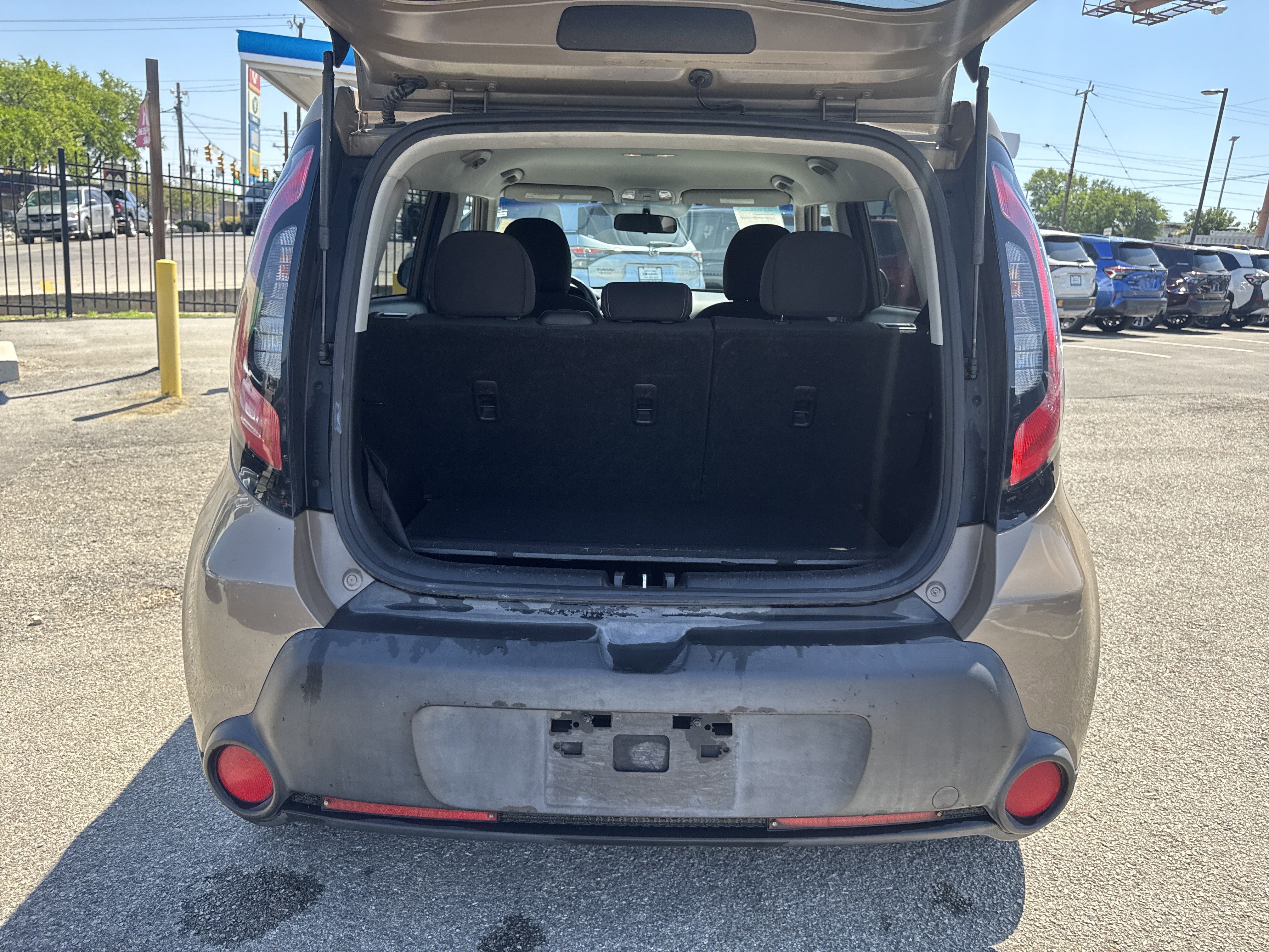 Used 2015 Kia Soul image 24